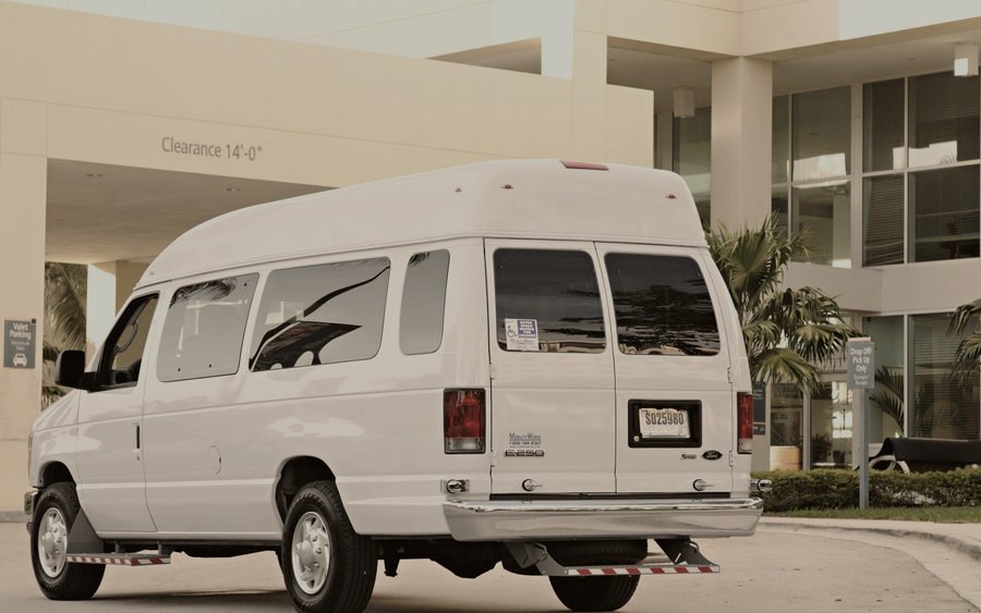 Van de transporte de passageiros